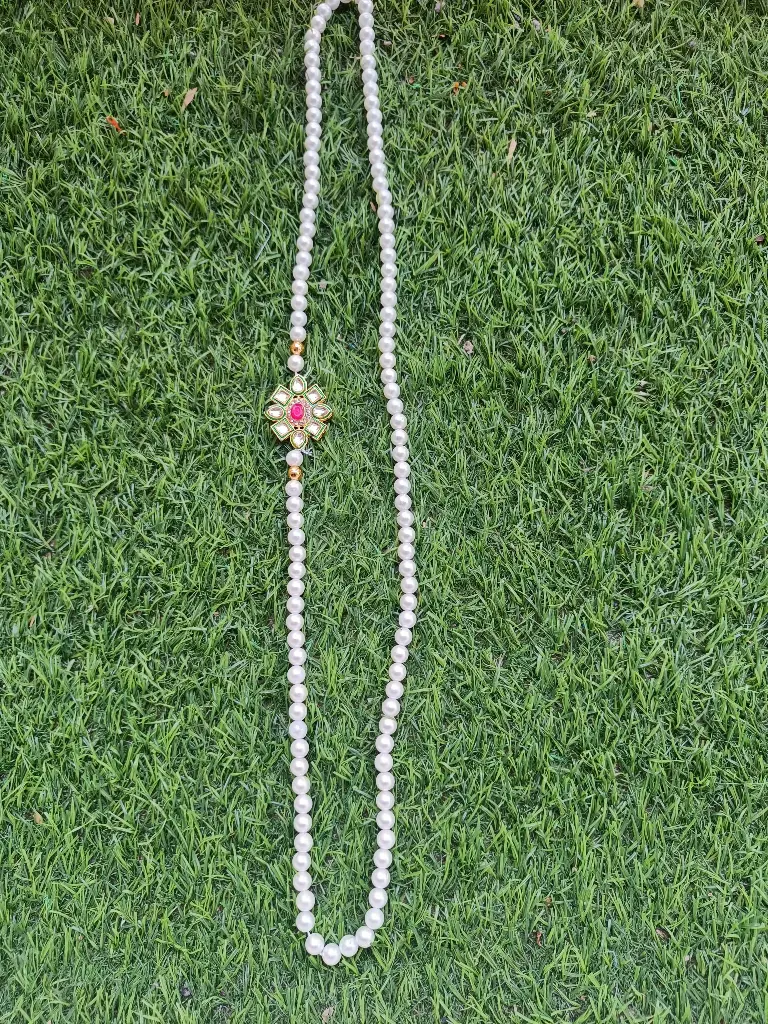 Diamond Shaped Kundan Swagat Mala