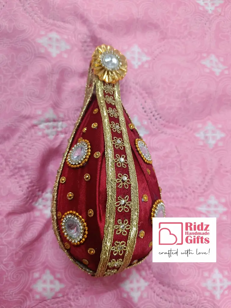 Decorated Shagun Nariyal