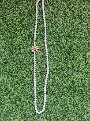 Diamond Shaped Kundan Swagat Mala